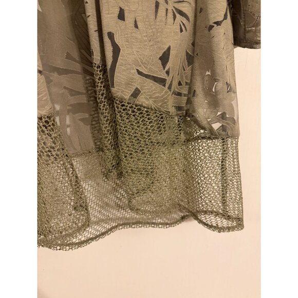 CHICO'S TRAVELERS WOMENS GREEN FLORAL CARDIGAN SWEATER SZ 1 - Picture 3 of 4